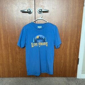Levi Strauss Men’s Blue Graphic T-Shirt